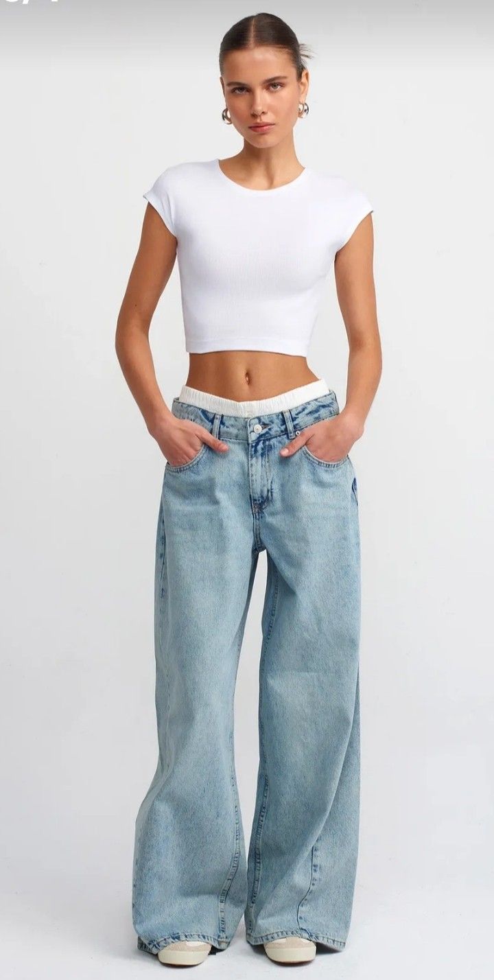 Clothing - Ella